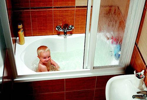 Child in a clean bath