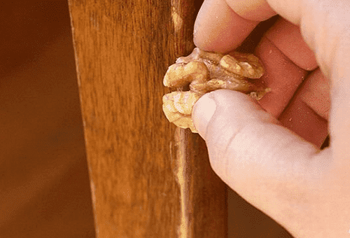 kriimustuste eemaldamine kreeka pähkliga