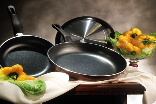 Non-stick pannor