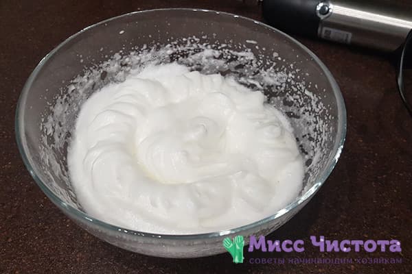 Whipped egg whites