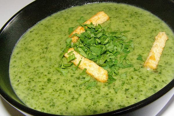 Sopa creme verde