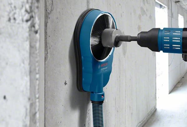 Anti-dust nozzle for rotary hammer