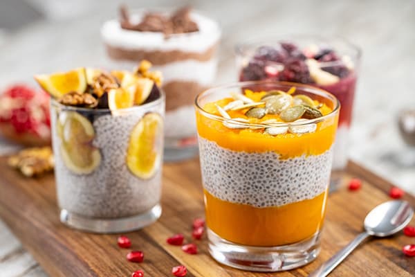 Postres con semillas de chía y leche de coco