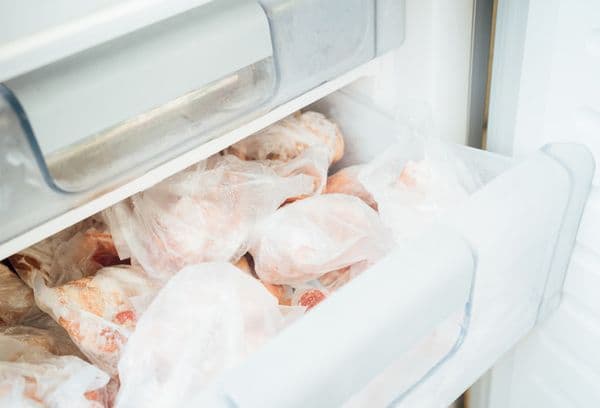 Guardar carne en el congelador