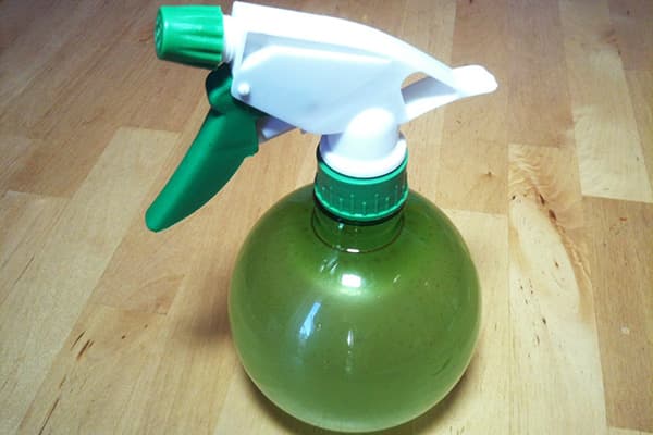 Homemade anti-odor spray