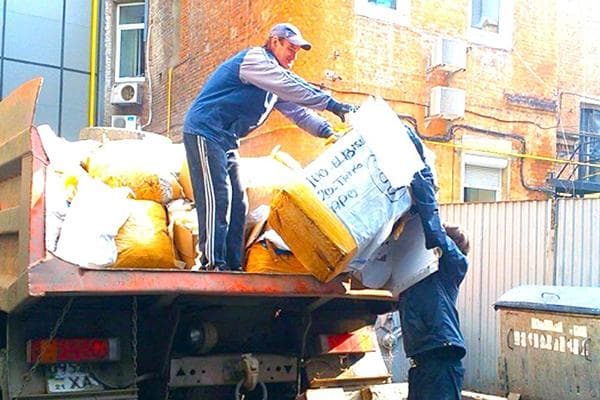 Eliminación de residuos de construcción.