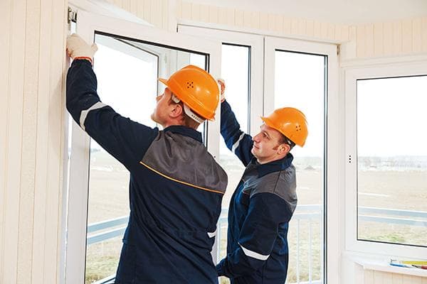 Reparación de ventanas de plástico en garantía.