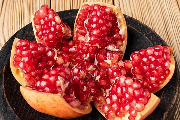 Pomegranate na walang buto