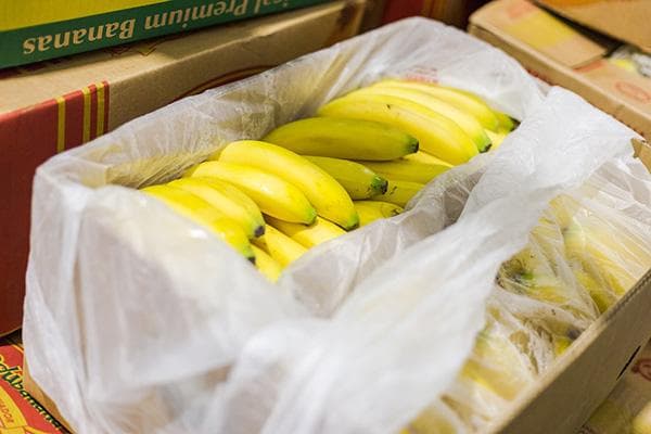 caja de plátanos