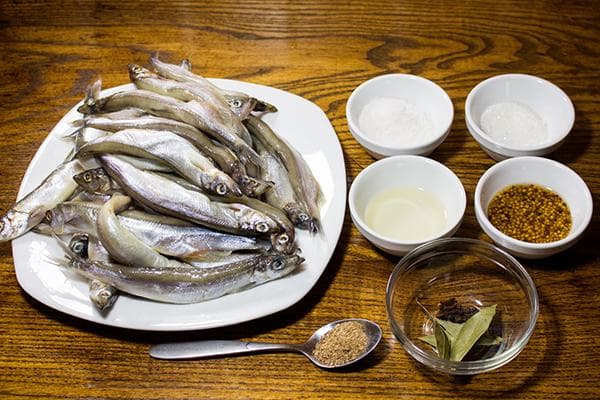 Capelin และเครื่องเทศ