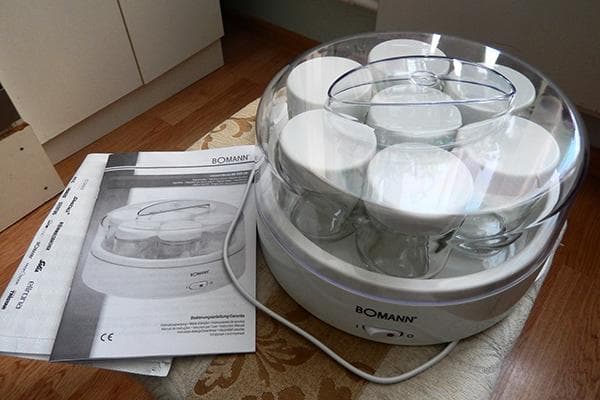 Yogurt maker