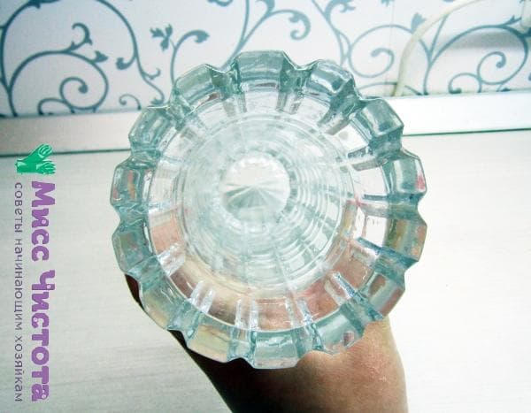 fondo transparente de jarrón de cristal