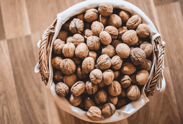 Kvaliteetsed koorega pähklid