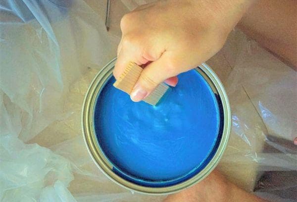 pintura acrílica azul