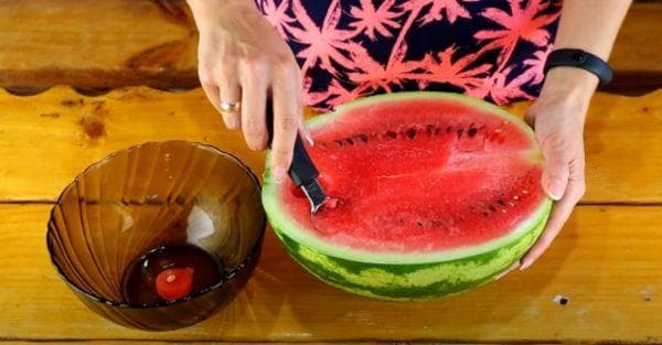 Watermelon balls in a carved plate 1