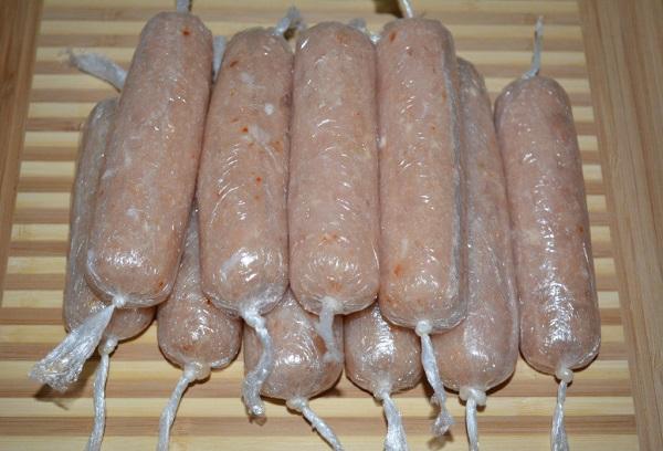 Mga lutong bahay na sausage