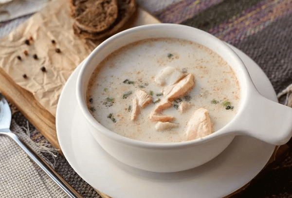 Sopa finlandesa con crema