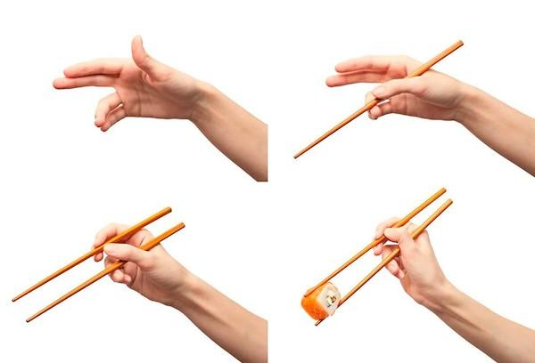 Cómo utilizar palillos de sushi